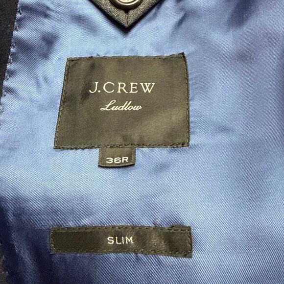 J Crew Ludlow Men's Slim Fit Blazer Size 36R Jacket Wool Navy Blue 2 Button - Picture 5 of 8